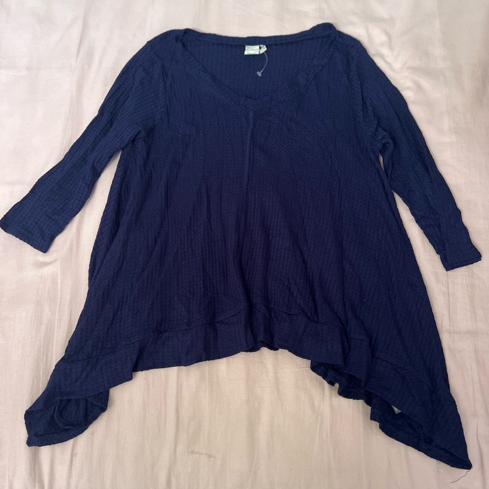 Paper Crane Navy V-Neck Asymmetric Hem Tunic